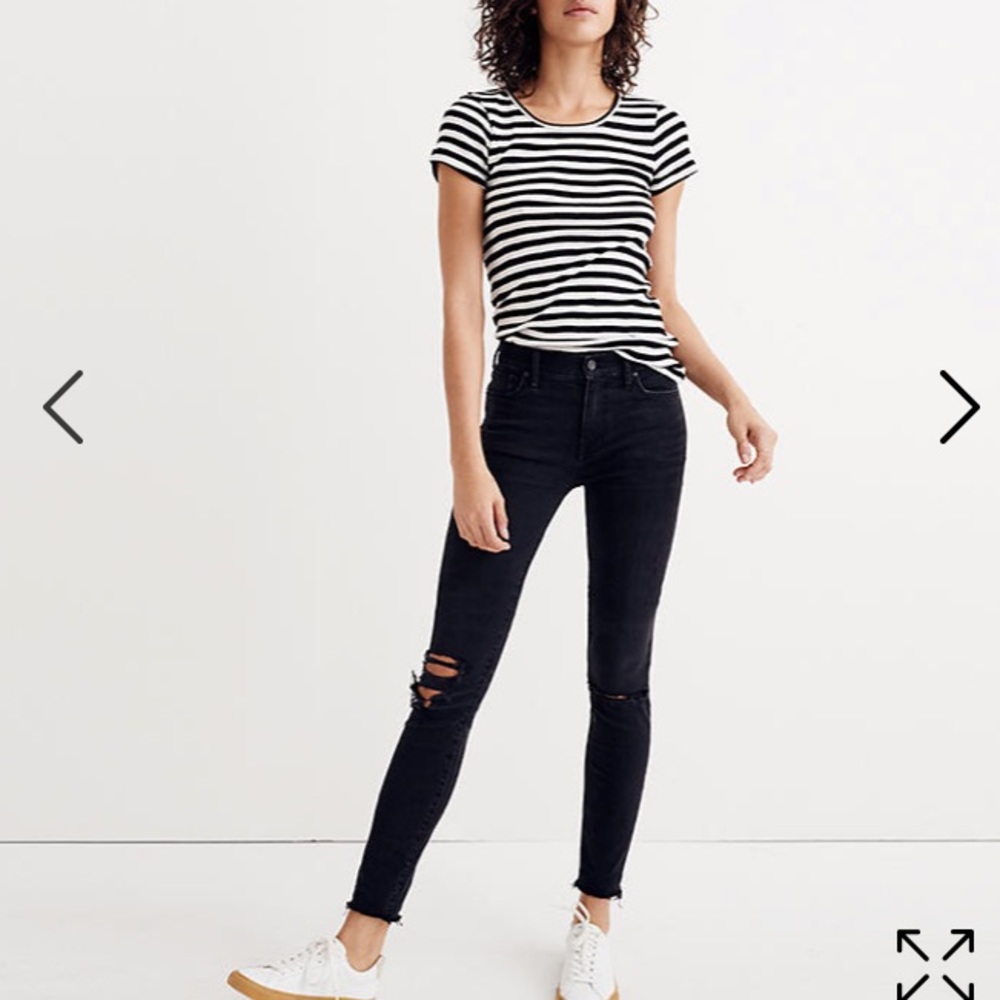 Madewell 9" Mid-Rise Skinny Jeans in Black Sea